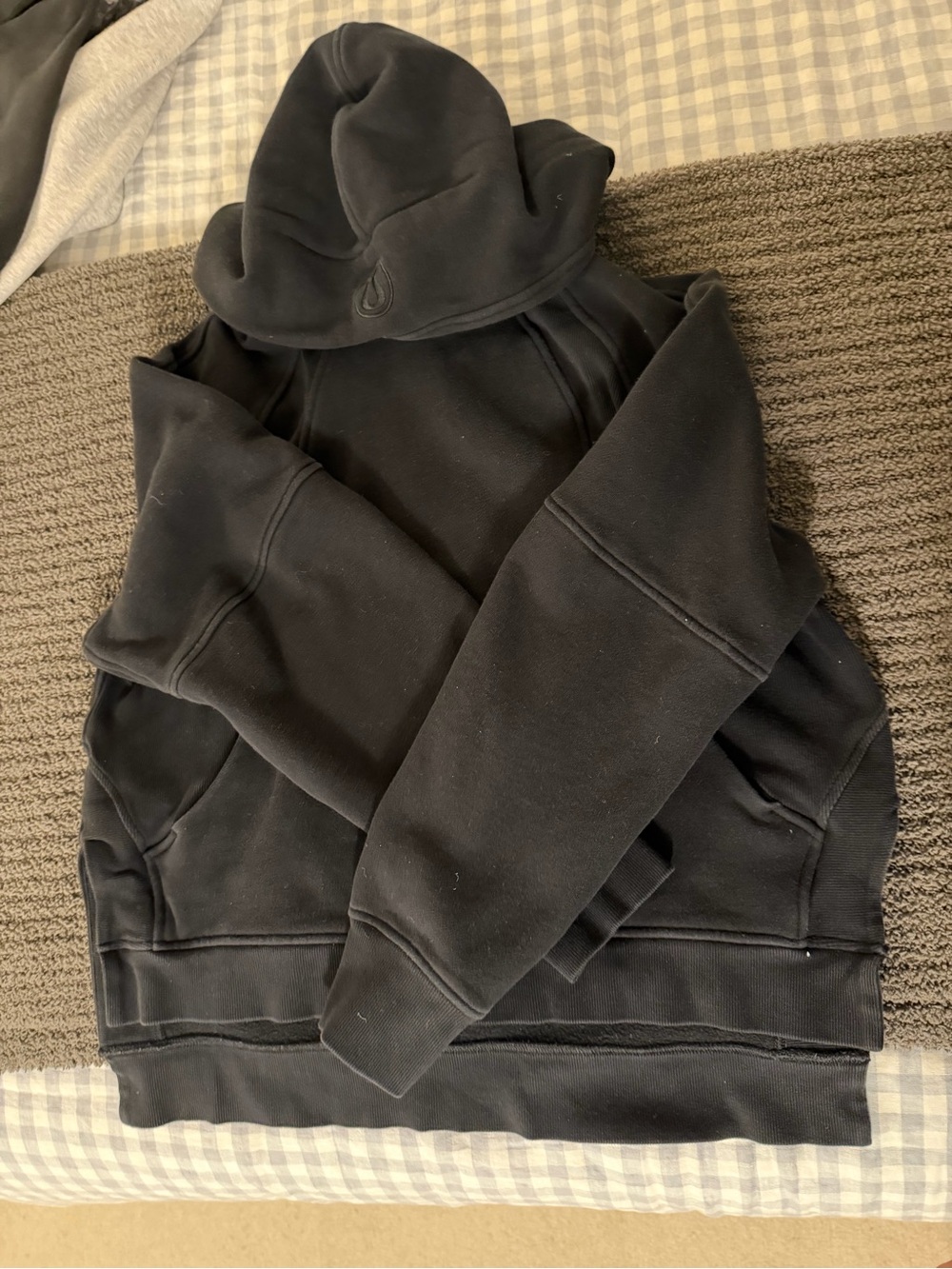 lululemon Scuba Oversized side-slit hoodie size M/L